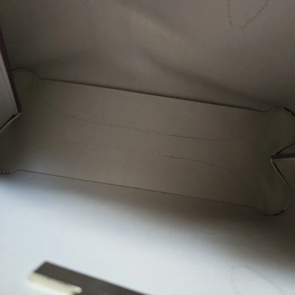 Kate Spade Saffiano Leather Tote Bag - Picture 6 of 6